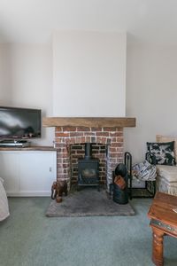 Log burner - click for photo gallery